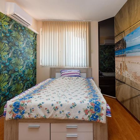 Casa Del Mar Apartments Слънчев бряг Екстериор снимка