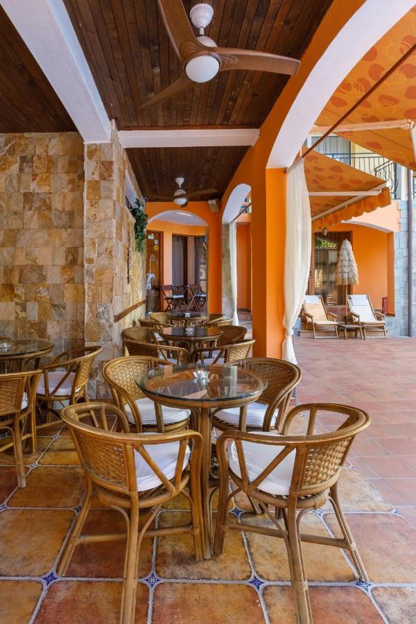 Casa Del Mar Apartments Слънчев бряг Екстериор снимка
