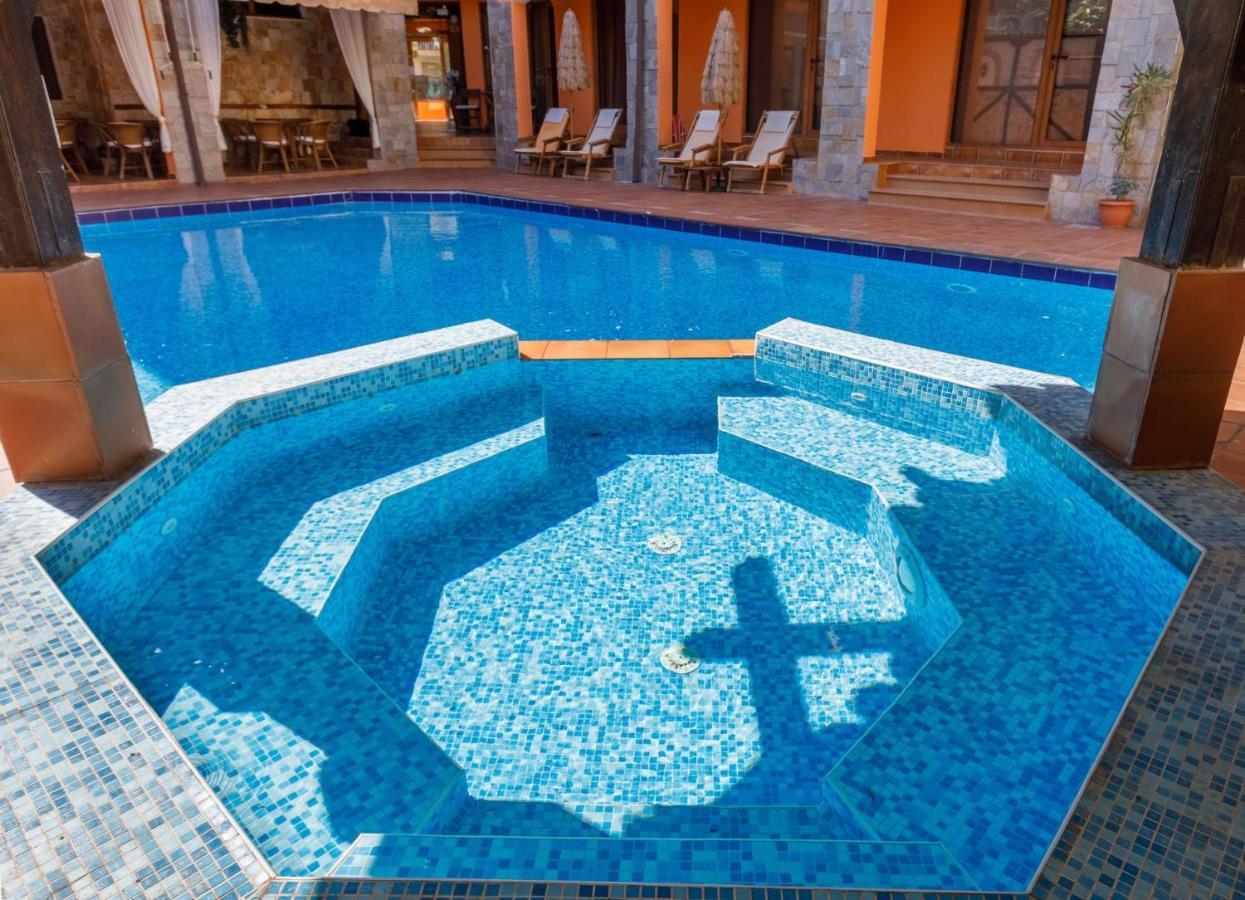 Casa Del Mar Apartments Слънчев бряг Екстериор снимка