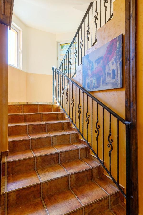 Casa Del Mar Apartments Слънчев бряг Екстериор снимка